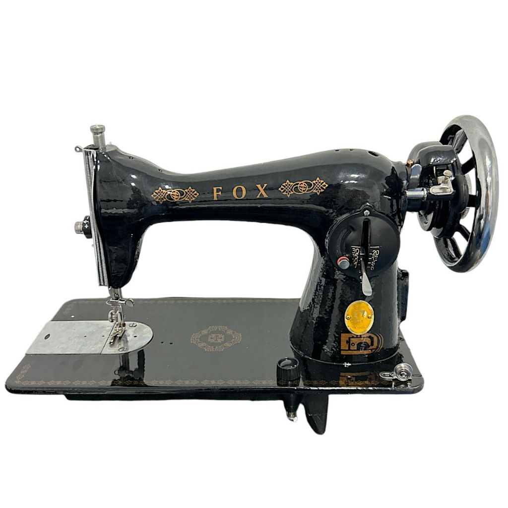 Maquinha De Costura Domestica SEM MOTOR Reta Famosa Pretinha