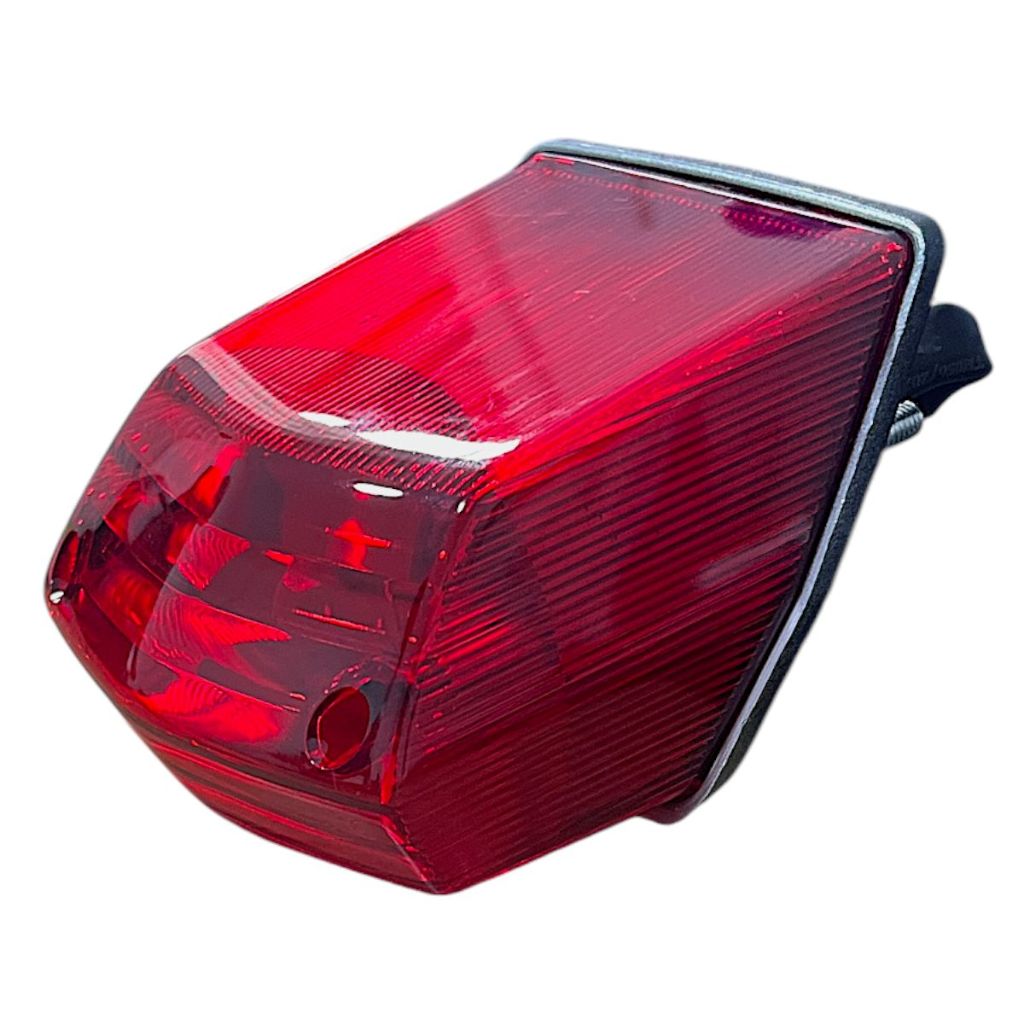 1 Lanterna Traseira  Xtz 250 Lander 07 Até 18 Xtz 250 Tenere 11 Até 15
